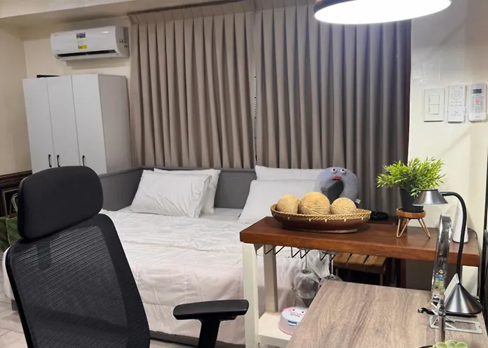 Affordable Cozy Near Naia With Fast Wifi And Netflix Apartment Manila