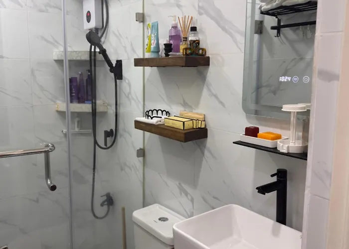 Affordable Cozy Near Naia With Fast Wifi And Netflix *
